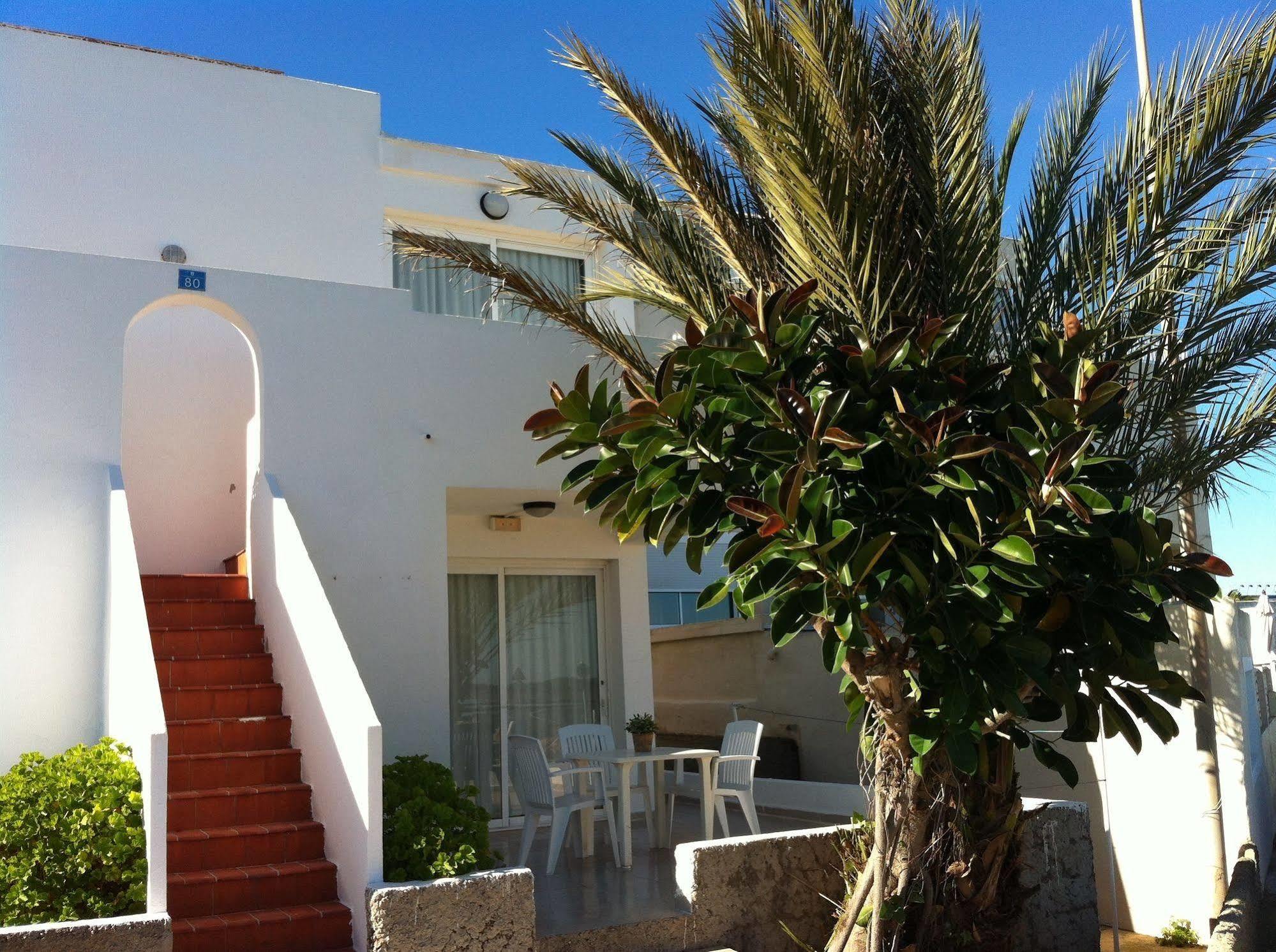 Apartamentos Eugenio La Sabina La Savina  Exteriér fotografie